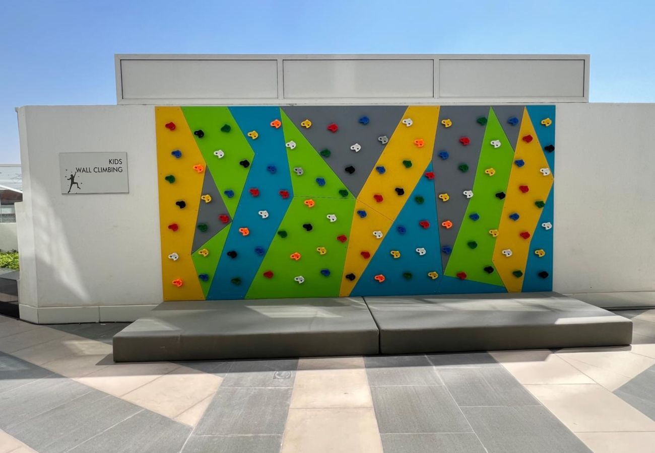 Apartment in Dubai - Exclusive Gemz Stay 2BR+Study w Private Pool-07