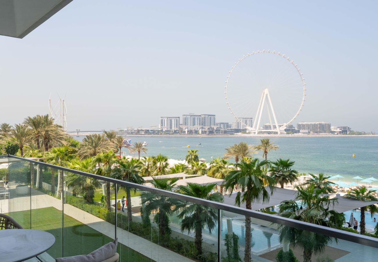 Apartment in Dubai - Marina Breeze 2BR Escape in Cayan