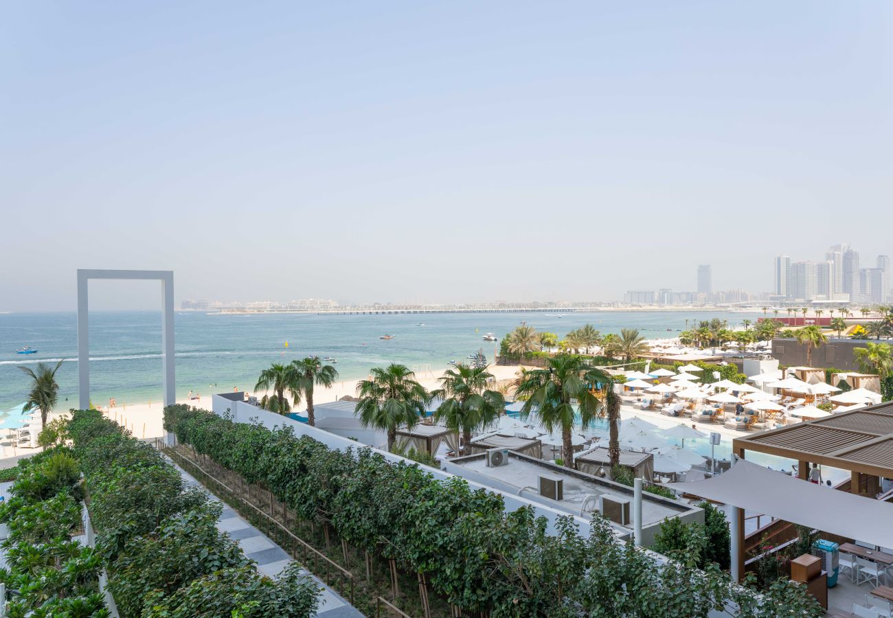 Apartment in Dubai - Marina Breeze 2BR Escape in Cayan