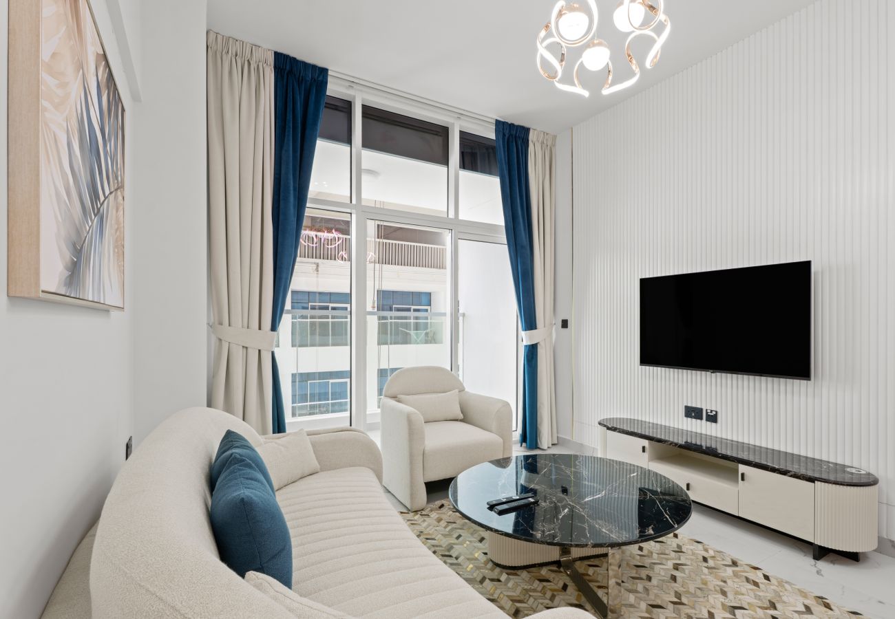 Apartment in Dubai - Opalz Elite 2BR Suite with Mini Pool