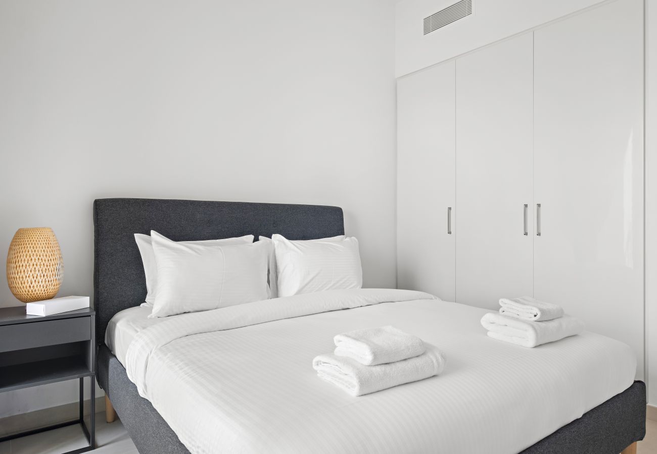 Apartment in Dubai - Prime Suite 2BR w Full Burj Khalifa View