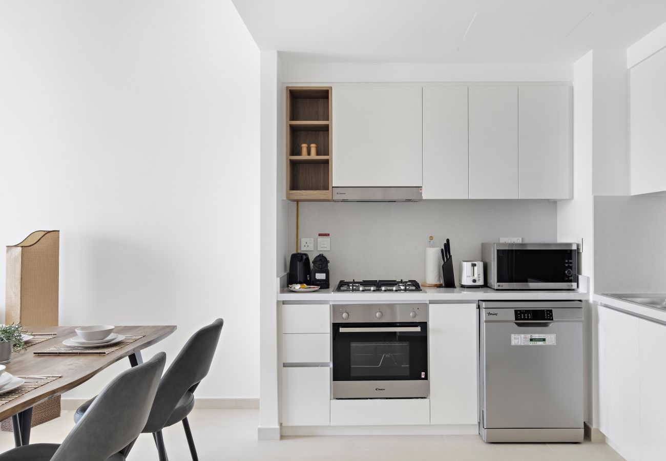 Apartment in Dubai - Prime Suite 2BR w Full Burj Khalifa View