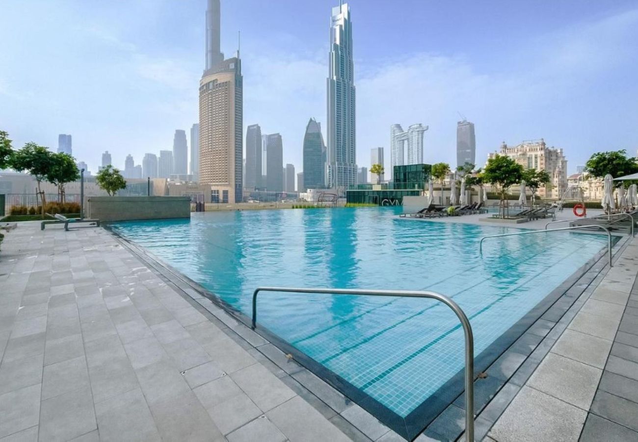 Apartment in Dubai - Prime Suite 2BR w Full Burj Khalifa View