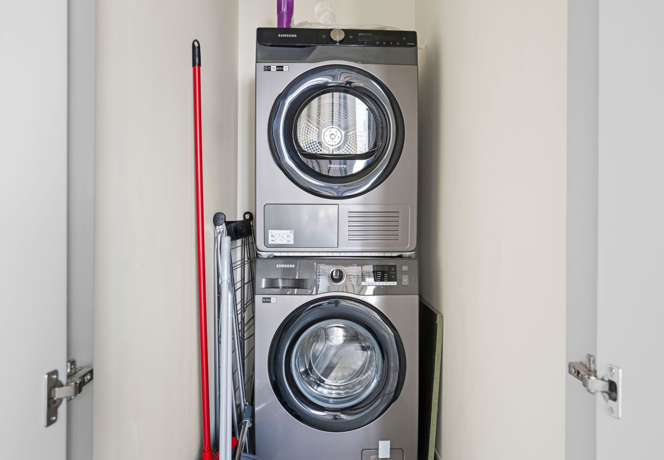 Apartment in Dubai - Forte Royale 2BR Luxury Living in Downtown-11