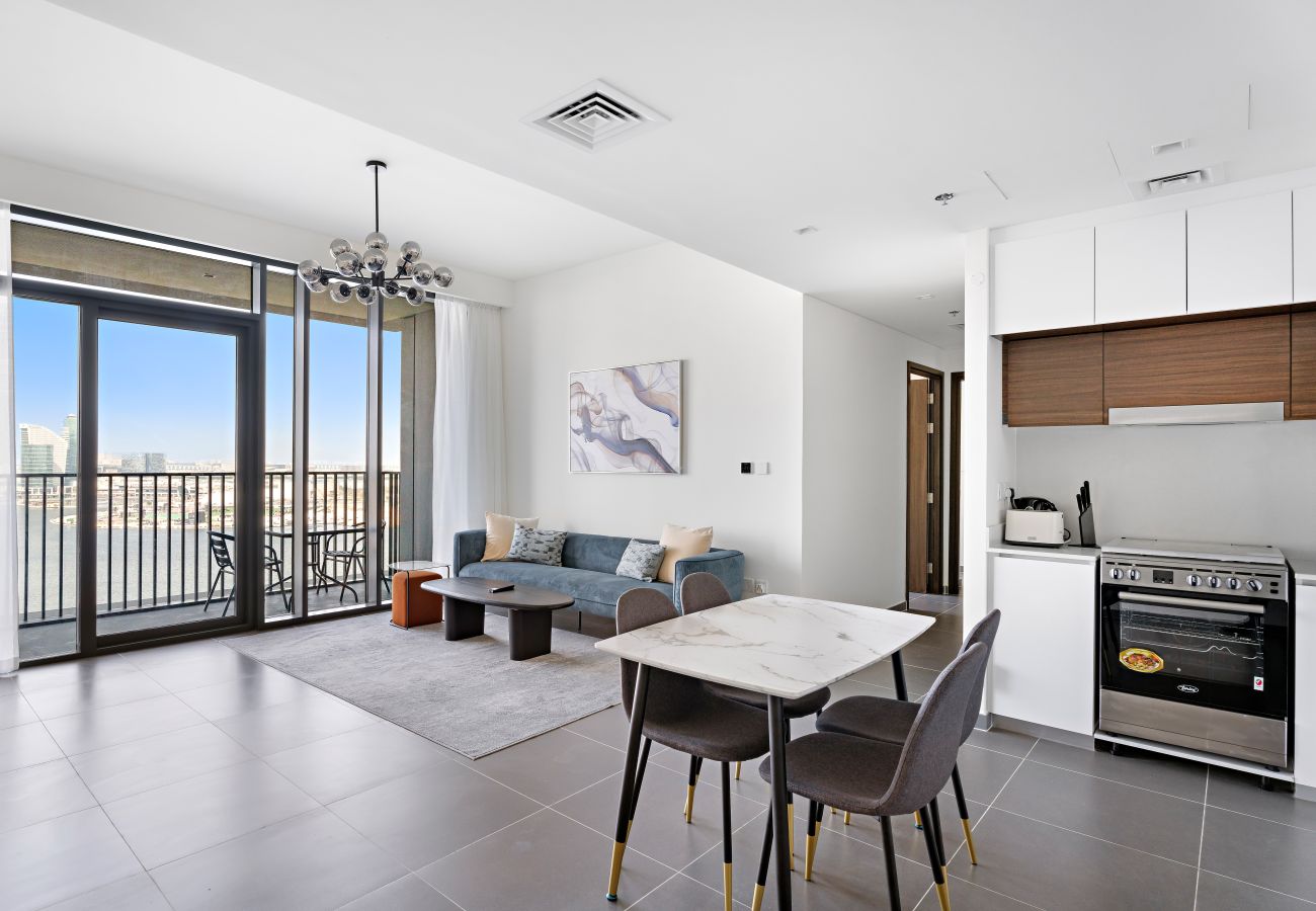 Apartment in Dubai - Majestic Elegance 2BR In Harbor Gate - Creek