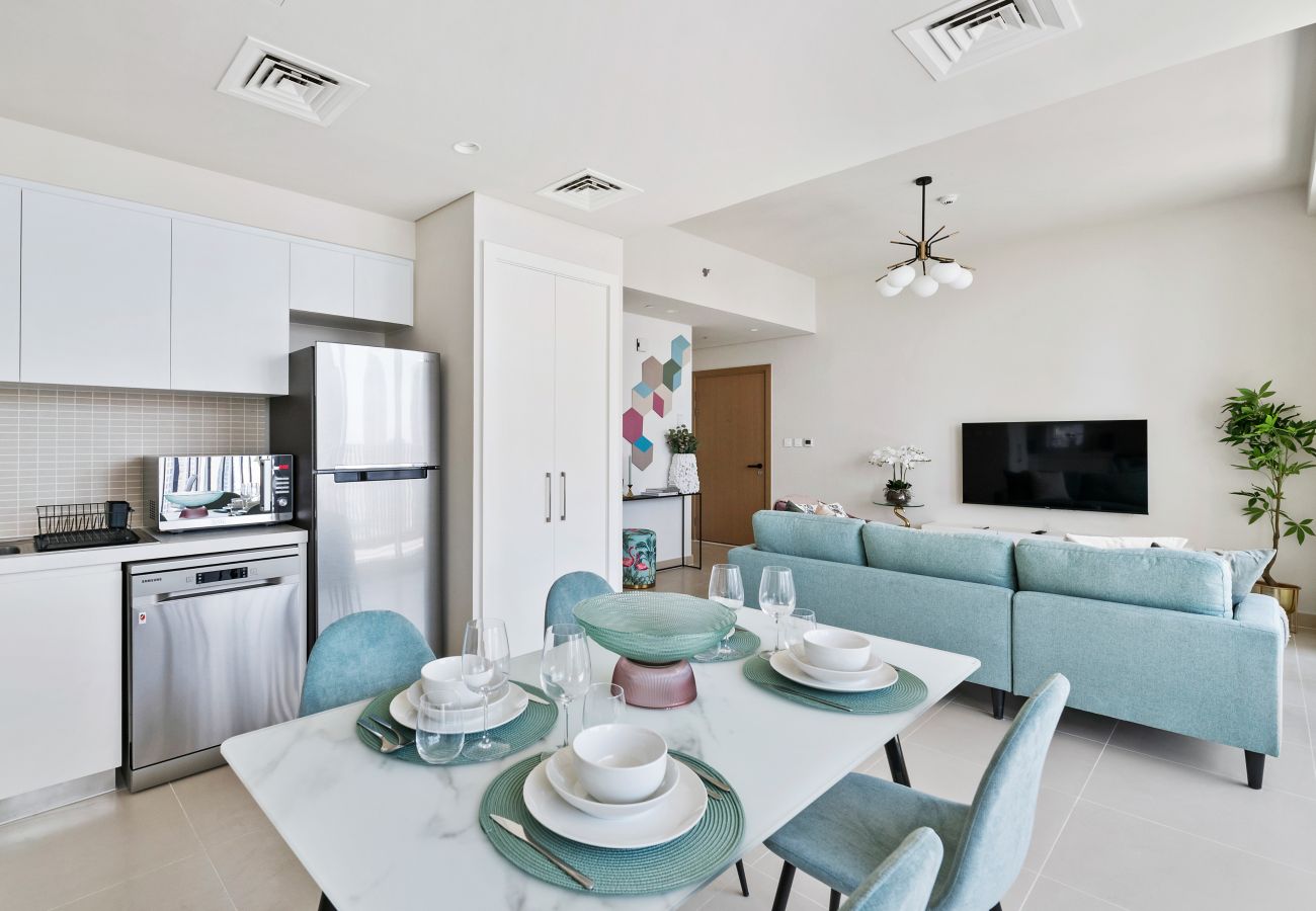 Apartment in Dubai - Majestic Elegance 2BR In Harbor Gate - Creek