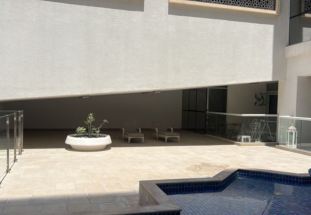 Studio in Dubai - Serene Studio Retreat in Chaimaa