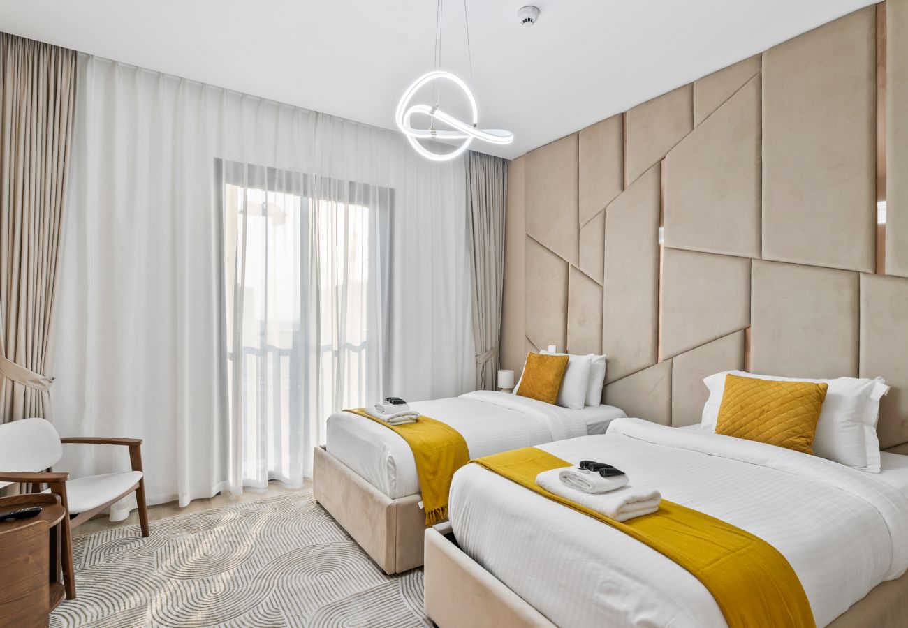 Apartment in Dubai - Modern Serenity 2BR Escape in Central Park