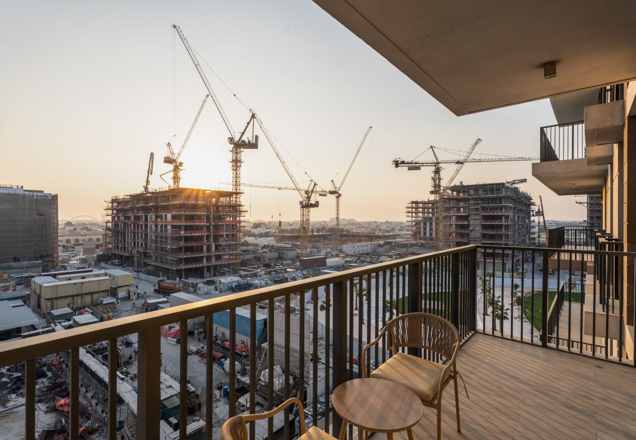 Apartment in Dubai - Modern Serenity 2BR Escape in Central Park