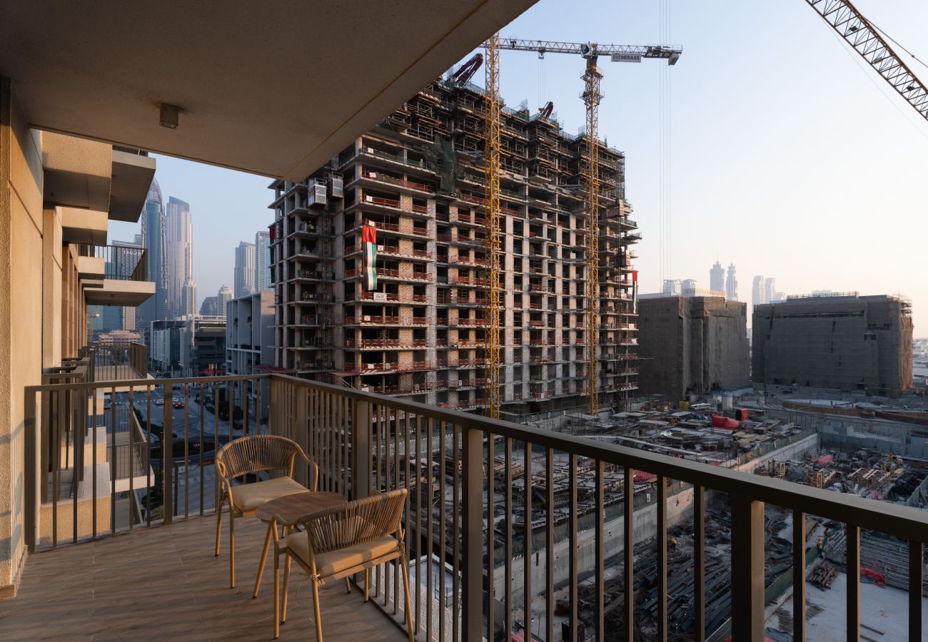 Apartment in Dubai - Modern Serenity 2BR Escape in Central Park