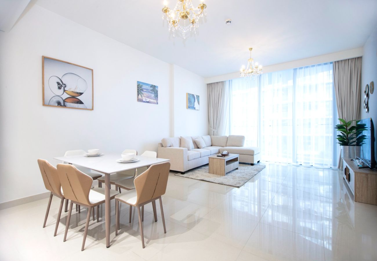Apartment in Ras Al Khaimah - Serene Chic 1BR in Bay Residences Central 1