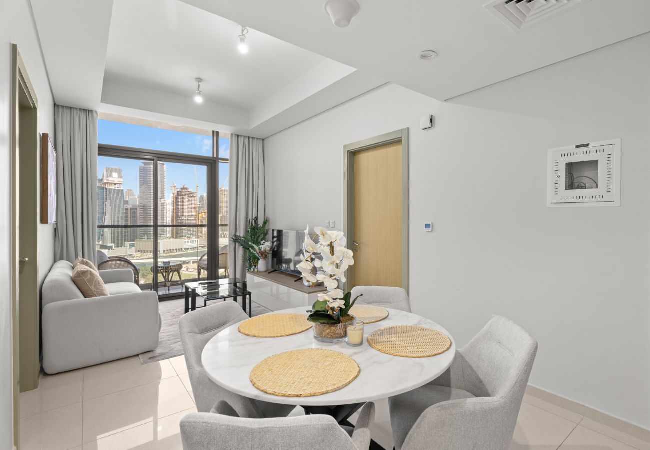 Apartment in Dubai - Urban Elegance 2BDR in Aykon City-Business Bay