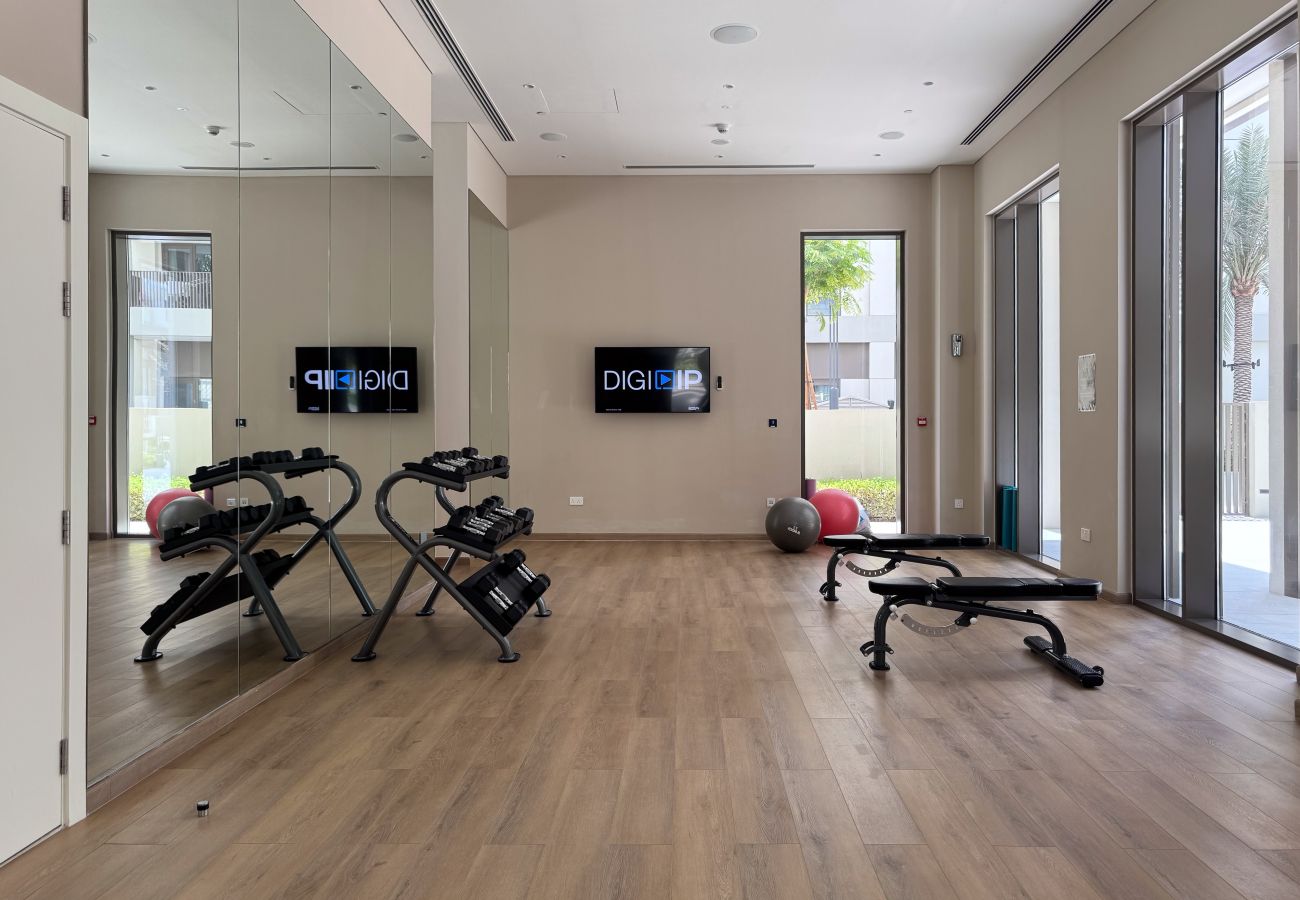 Apartment in Dubai - Chic Luxury 1BR+Sofabed |Sleeps 4| in Lotus 3