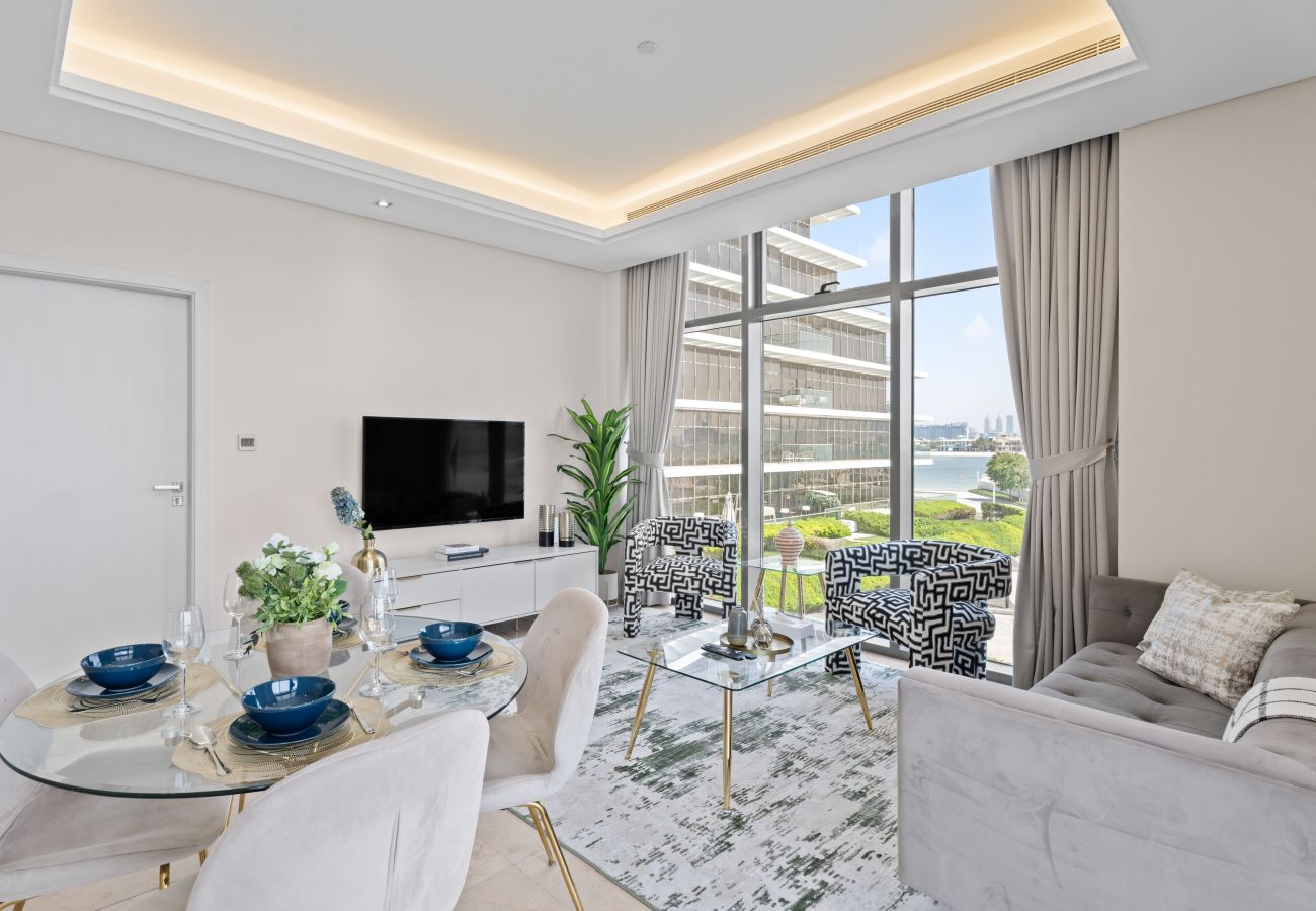 Apartment in Dubai - Luxe Escape 1BR w SofaBed|Sleeps 4| Marina View