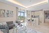 Apartment in Dubai - Luxe Escape 1BR w SofaBed|Sleeps 4| Marina View