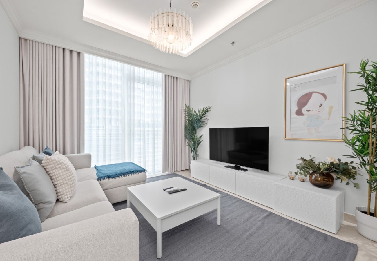 Apartment in Dubai - Sophisticated 1BR In Palace Beach Residences T2 