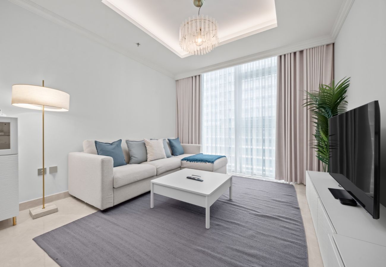 Apartment in Dubai - Sophisticated 1BR In Palace Beach Residences T2 