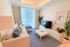 Apartment in Dubai - Sophisticated 1BR In Palace Beach Residences T2 