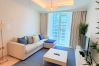 Apartment in Dubai - Sophisticated 1BR In Palace Beach Residences T2 