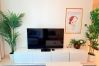 Apartment in Dubai - Sophisticated 1BR In Palace Beach Residences T2 