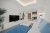 Apartment in Dubai - Sophisticated 1BR In Palace Beach Residences T2 