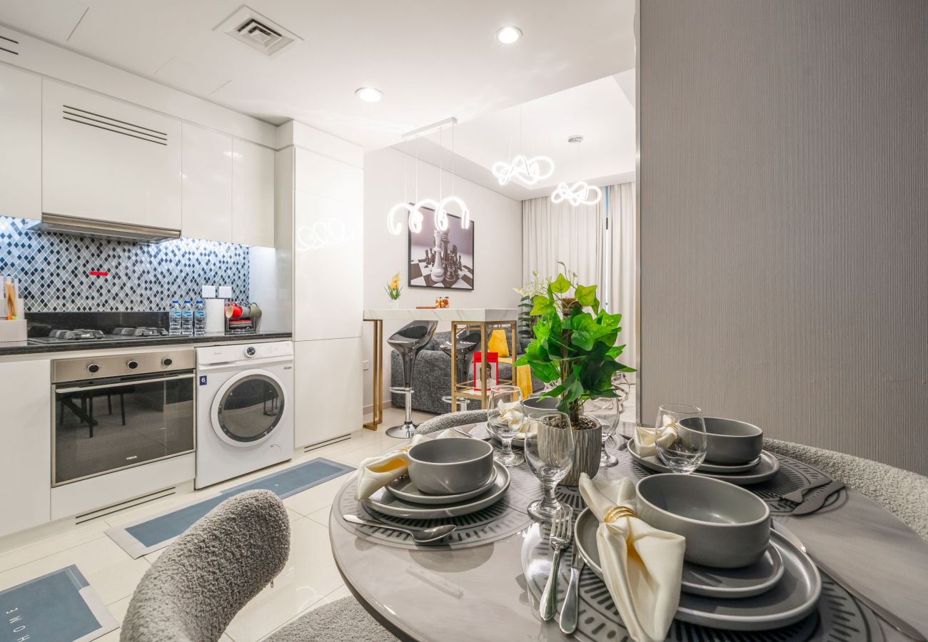 Apartment in Dubai - Contemporary Luxe 1BR in Aykon-Business Bay-07