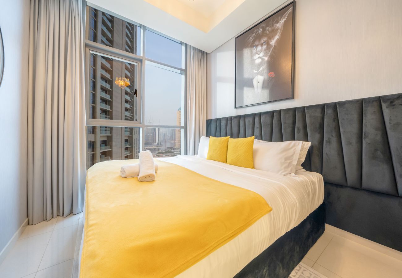 Apartment in Dubai - Contemporary Luxe 2BR in Aykon-Business Bay-07