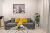 Apartment in Dubai - Contemporary Luxe 2BR in Aykon-Business Bay-07