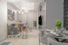 Apartment in Dubai - Contemporary Luxe 2BR in Aykon-Business Bay-07