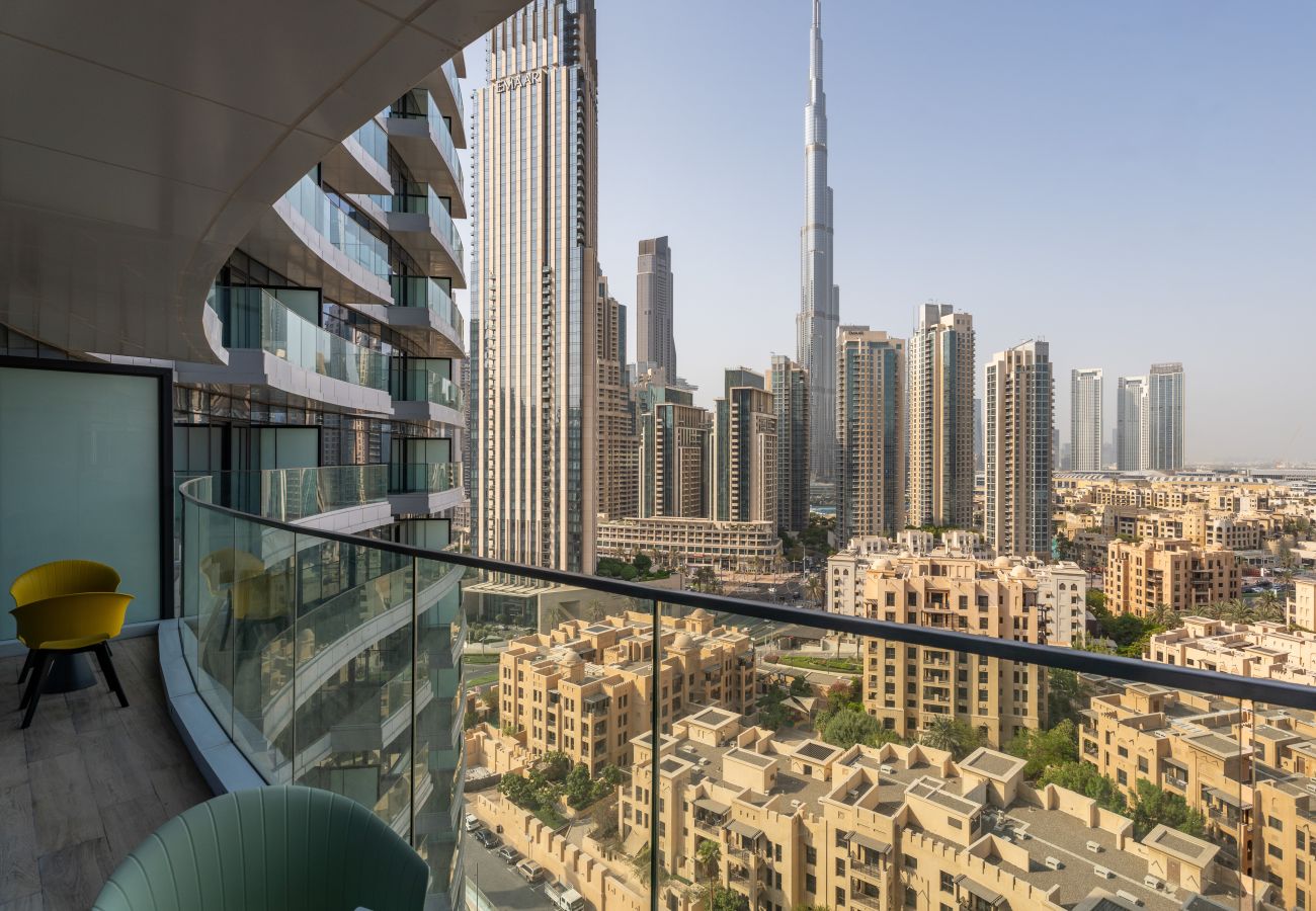 Apartment in Dubai - Royale 1BR+GR-Sleeps4-Full BurjKhalifa-Imperial-13