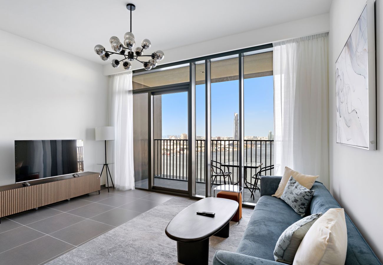 Apartment in Dubai - Creek Harbour Gem Stylish 2BR w Stunning Views-17