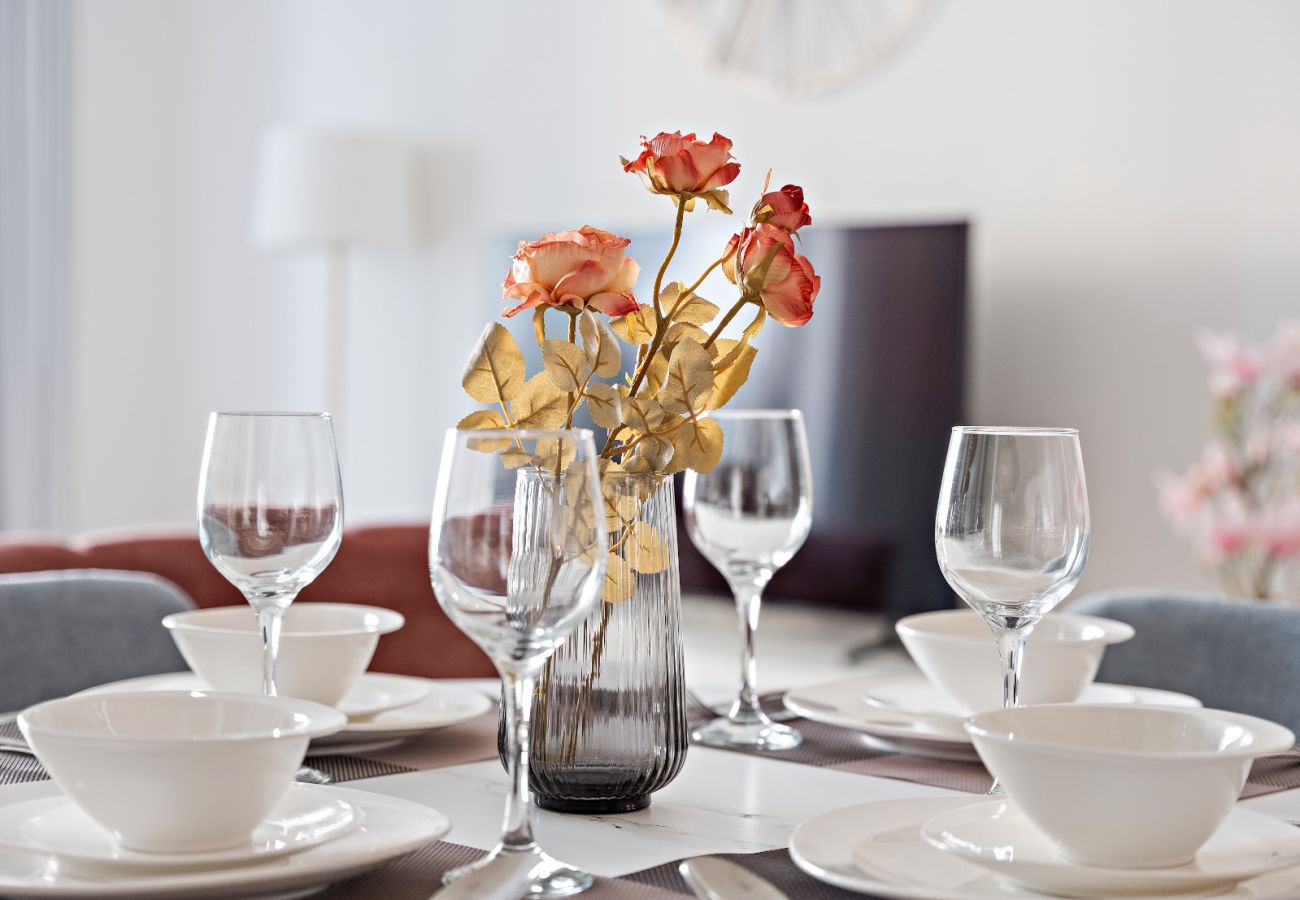 Apartment in Dubai - The Sunset Royale | 1BR Luxury Retreat - 04