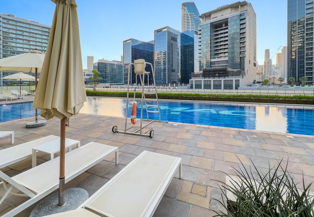 Apartment in Dubai - Reva Comfort Retreat - 1BR + Sofa Bed