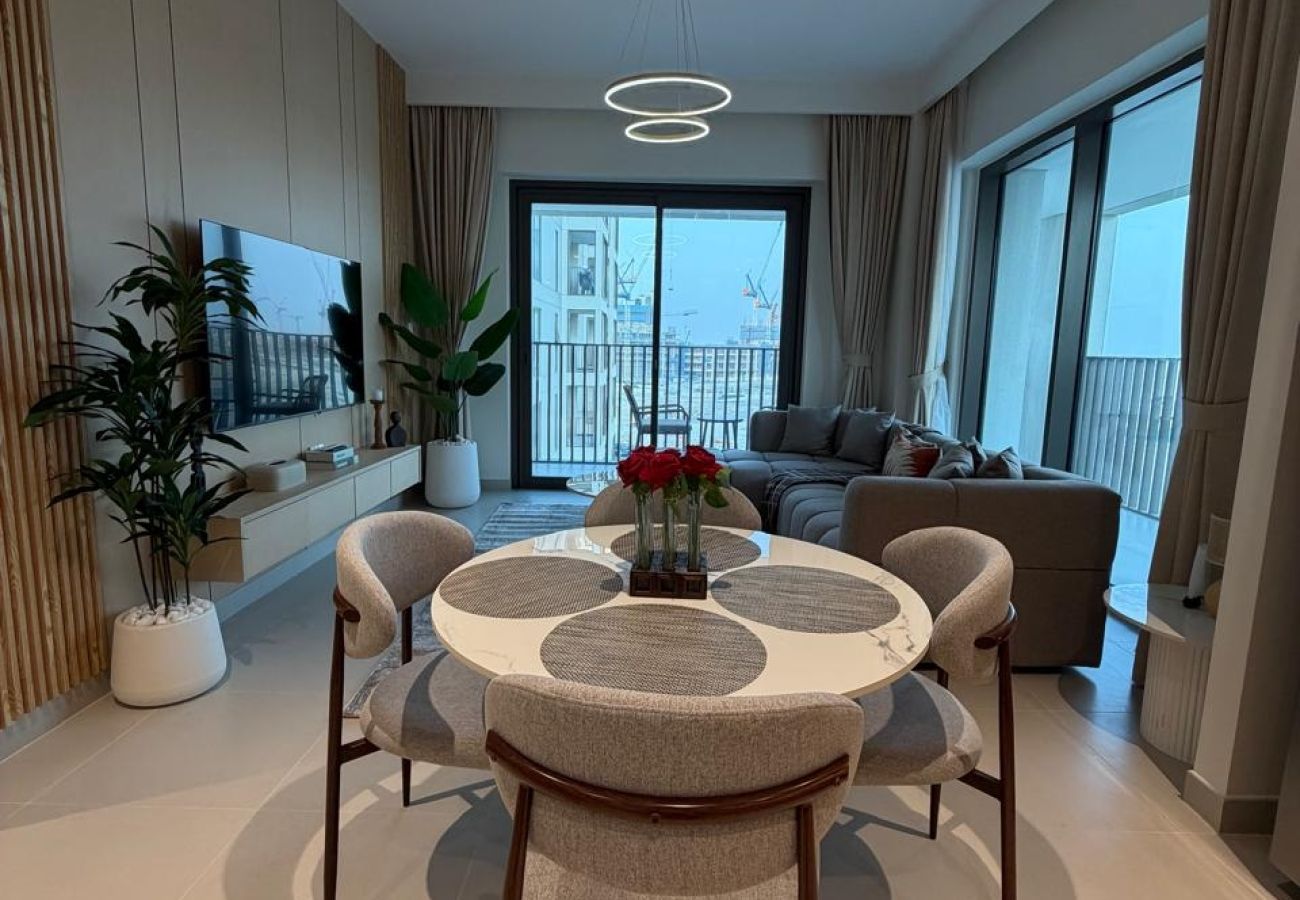 Apartment in Dubai - The Moor Shoreline 2BDR at Creek-03