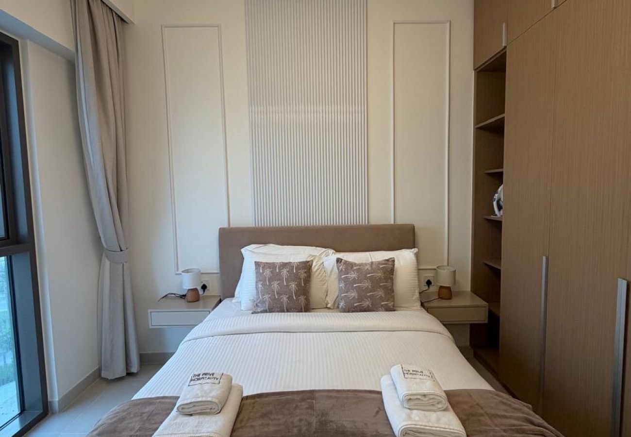 Apartment in Dubai - The Moor Shoreline 2BDR at Creek-03