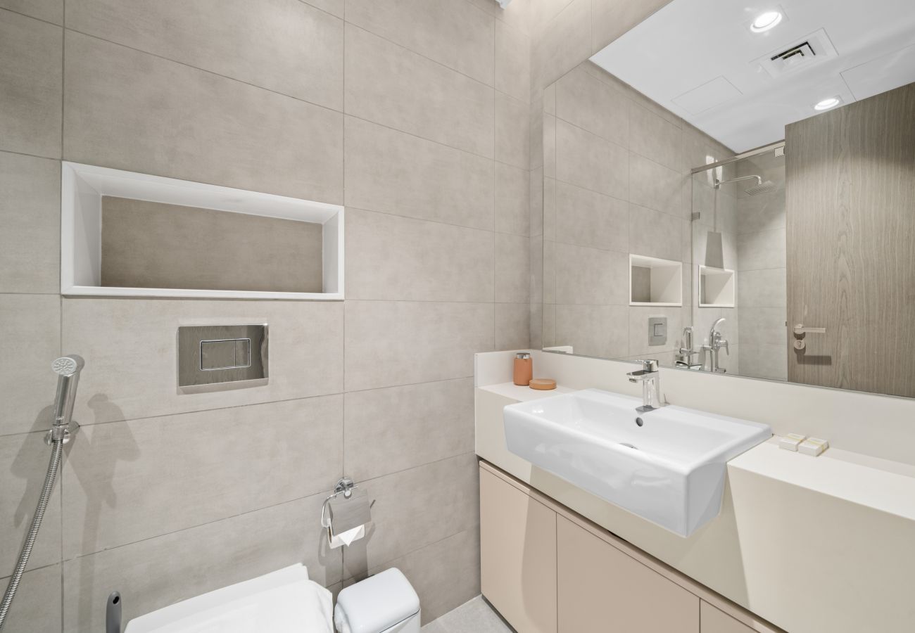 Apartment in Dubai - District One Grand Residence 3BDR-06