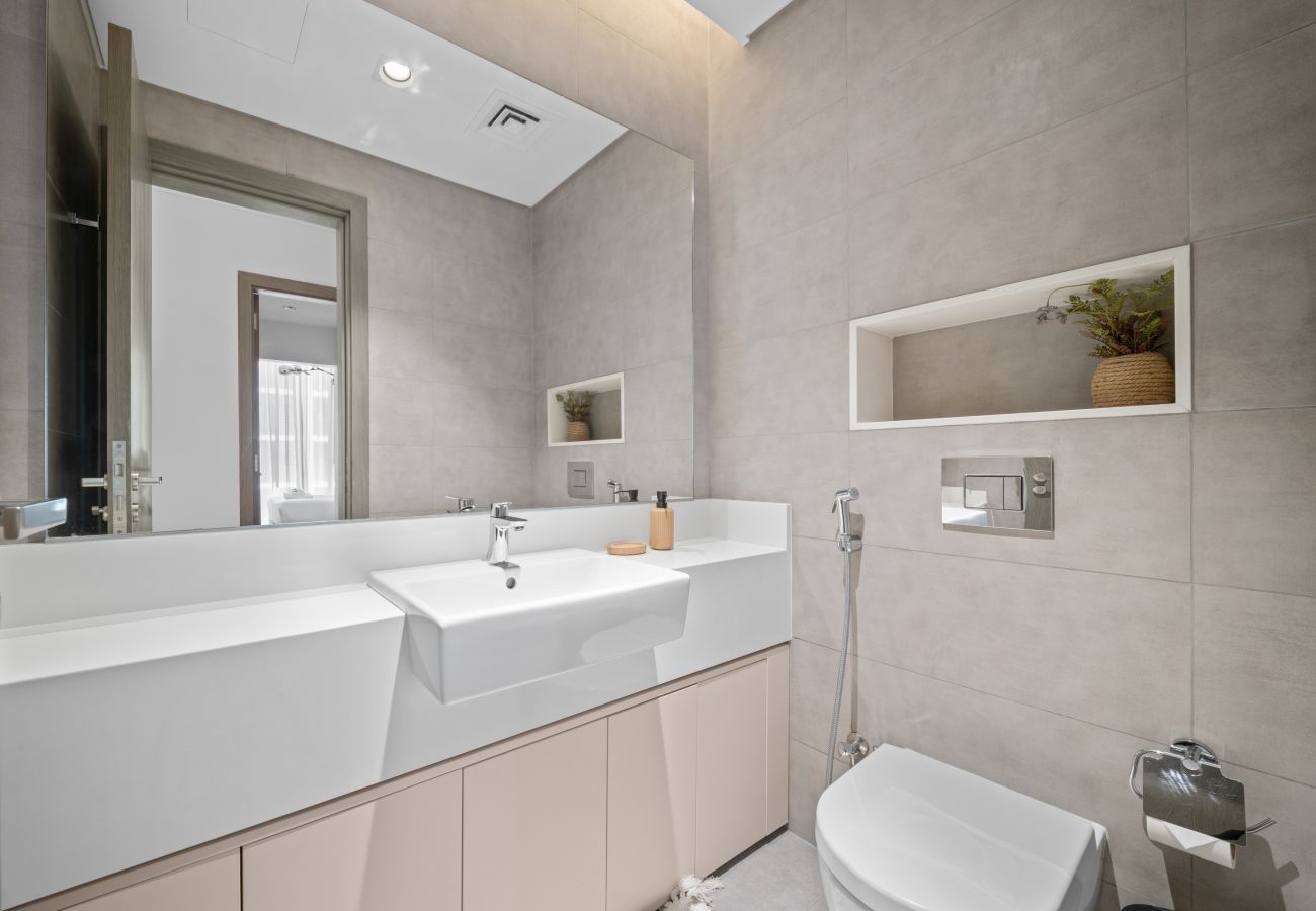Apartment in Dubai - District One Grand Residence 3BDR-06