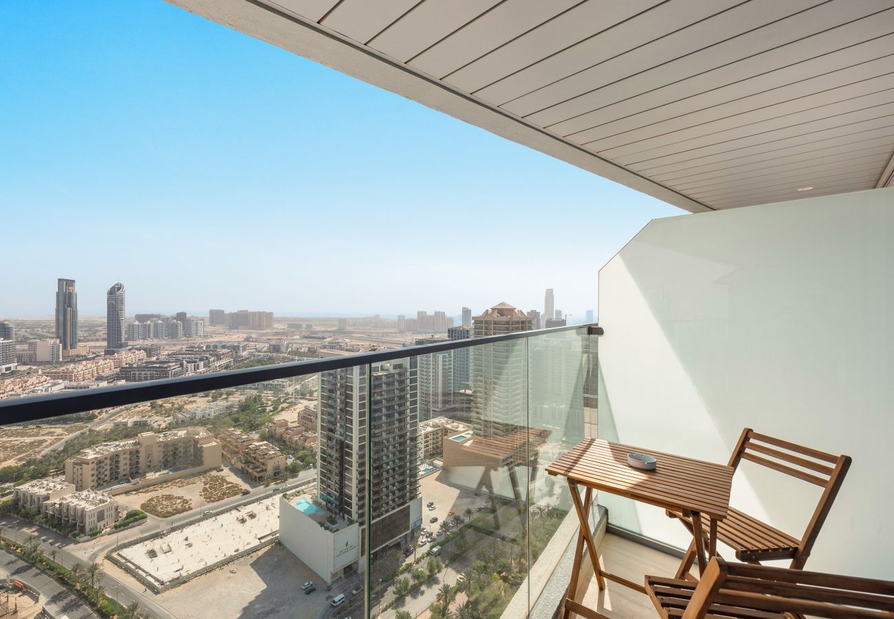 Studio in Dubai - Bloom Heights Prestige Studio w Sofa Bed |Sleeps 4